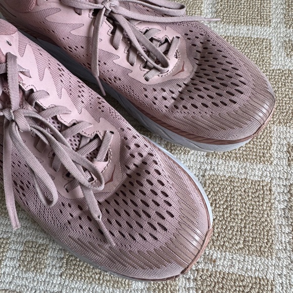 HOKA Clifton 7 Running Shoes Pink Mesh Cushioned Trainer Size 11 - Picture 6 of 12